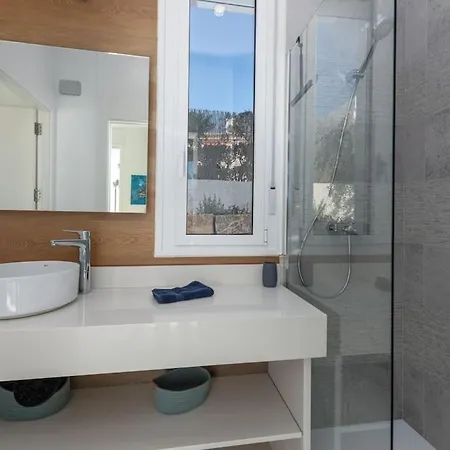 Luxurious Moga Overlooking The Sea And Gibraltar San Roque (Andalucia)