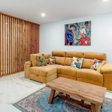 Luxurious Moga Overlooking The Sea And Gibraltar * San Roque (Andalucia)